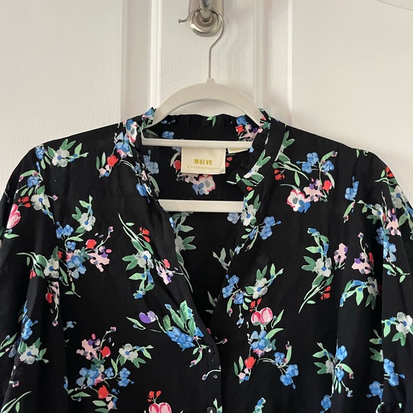 Anthropologie | Maeve Aveiro Flutter-Sleeved Button-down. Black with flowers. - Picture 7 of 13